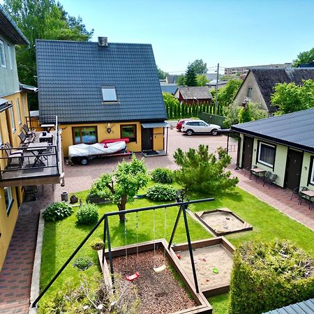 Guesthouse Maenniku 페르누 외부 사진