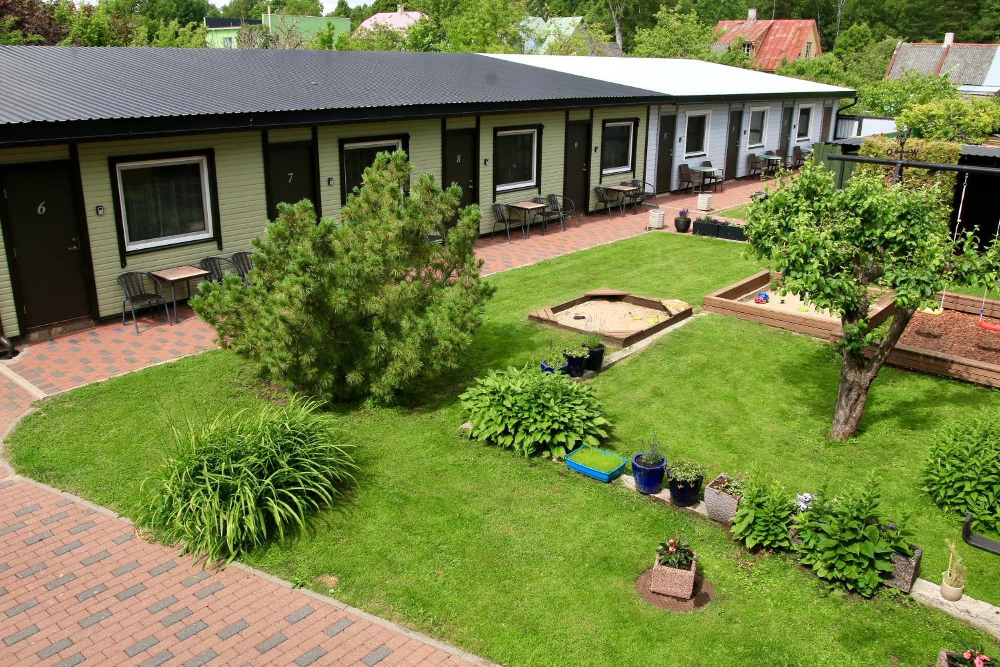 Guesthouse Maenniku 페르누 외부 사진